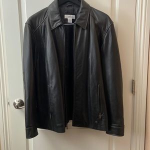 Perfect condition leather jacket Calvin Klein xl. Soft leather